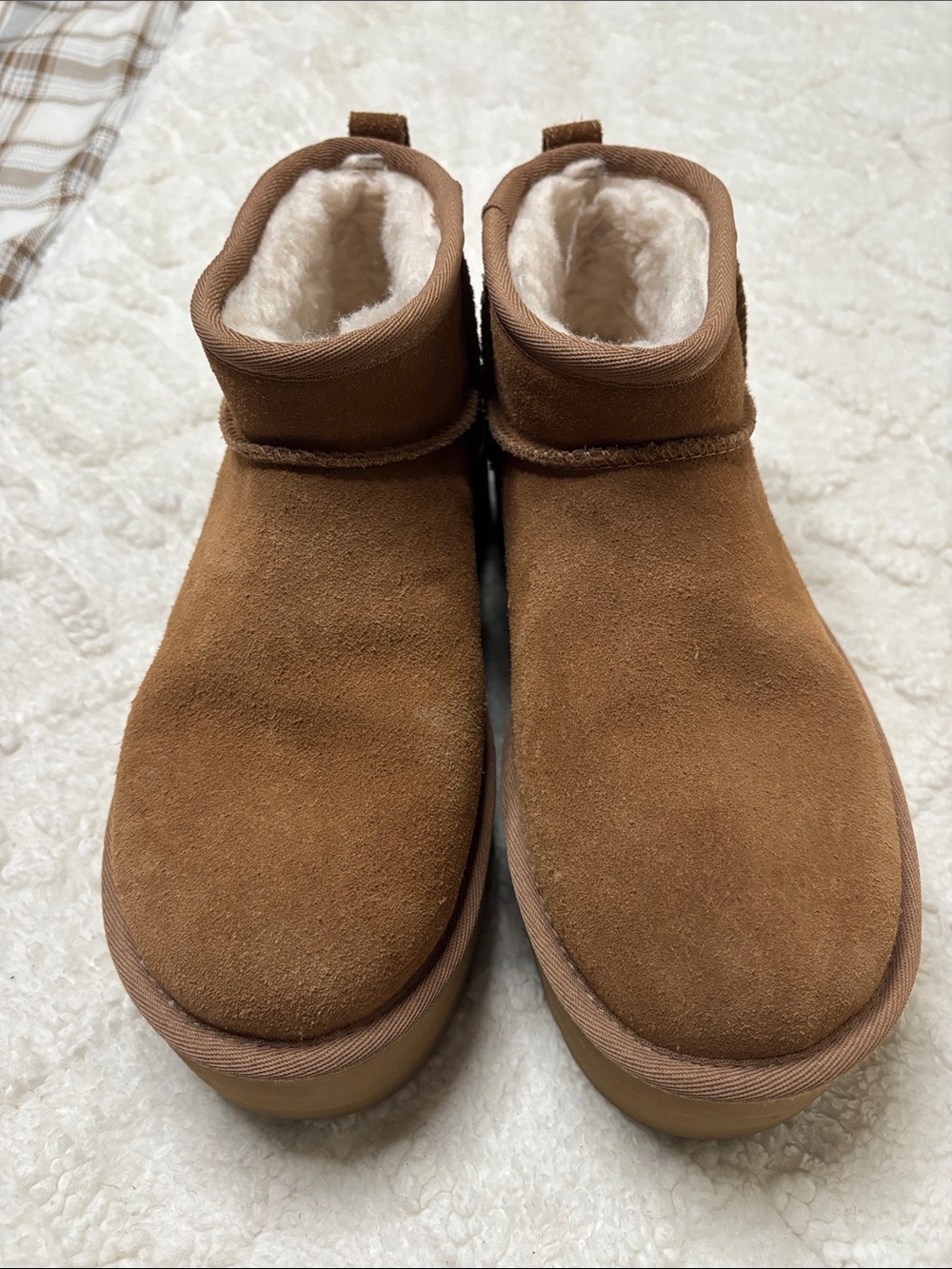 Platform Uggs - Picture 2 of 6